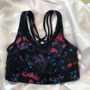 Lululemon sports bra, Xxs or xs P to P 11 1/2 stretch to 13 1/2